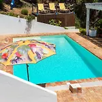Elegant Villa, Beautiful Ocean View, Natural Paradise! וילה *