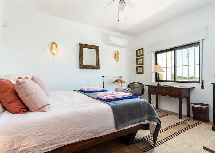 Elegant Villa, Beautiful Ocean View, Natural Paradise! Villa Tavira