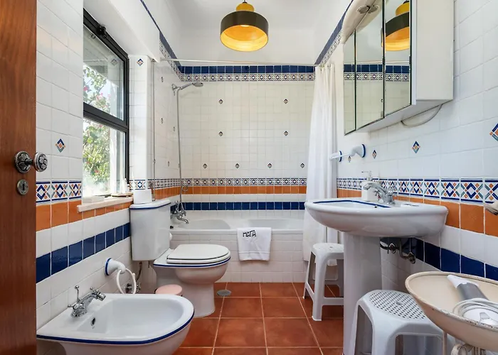 Elegant Villa, Beautiful Ocean View, Natural Paradise! *