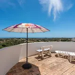 Elegant Villa, Beautiful Ocean View, Natural Paradise! Βίλα